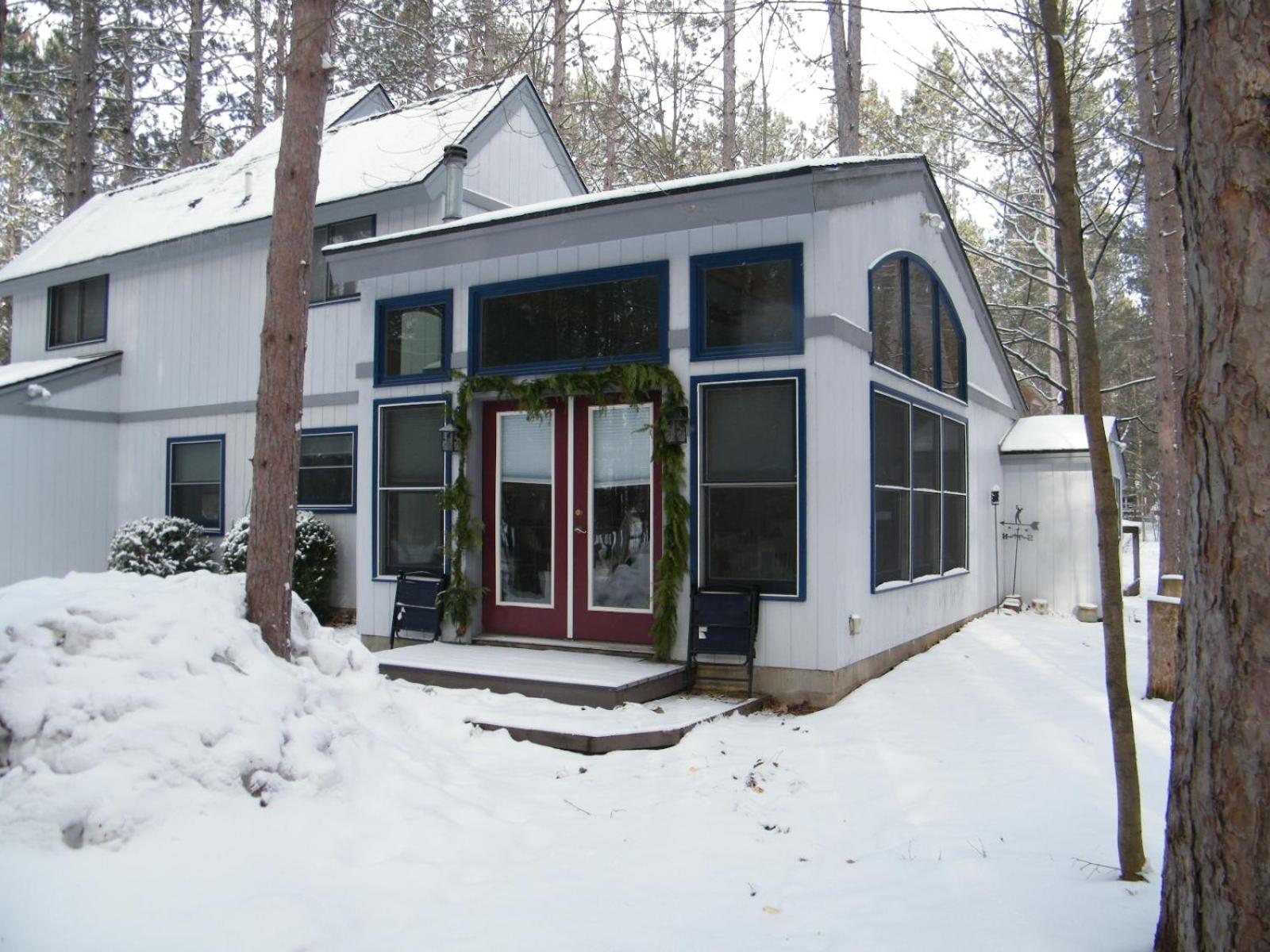 Saltbox Villa Thompsonville Eksteriør bilde